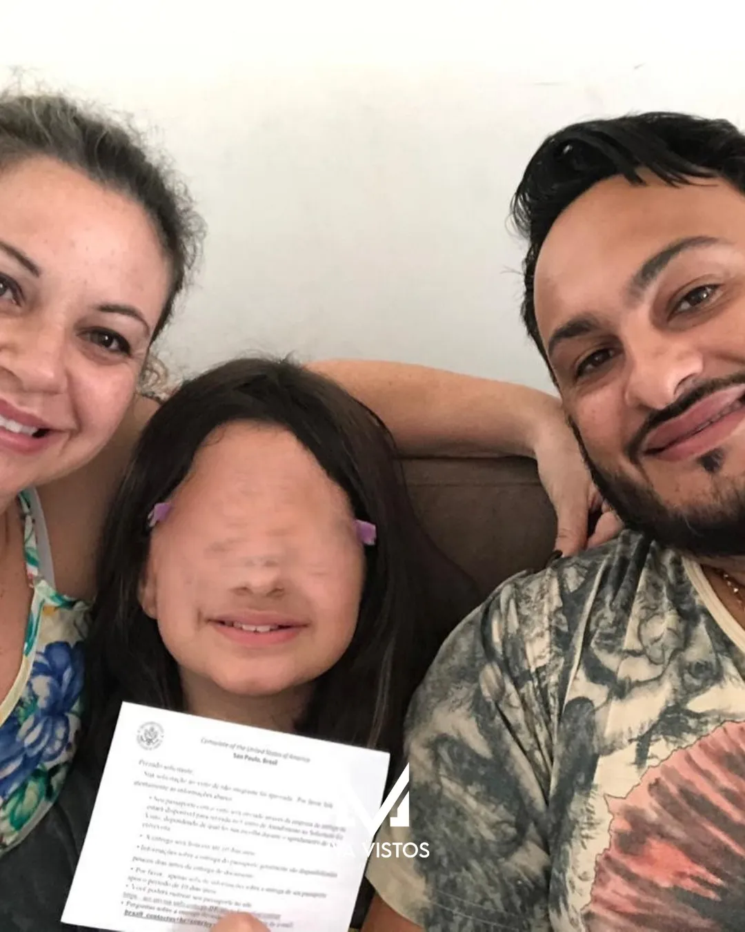Família com o visto americano emitido pela MVA Vistos